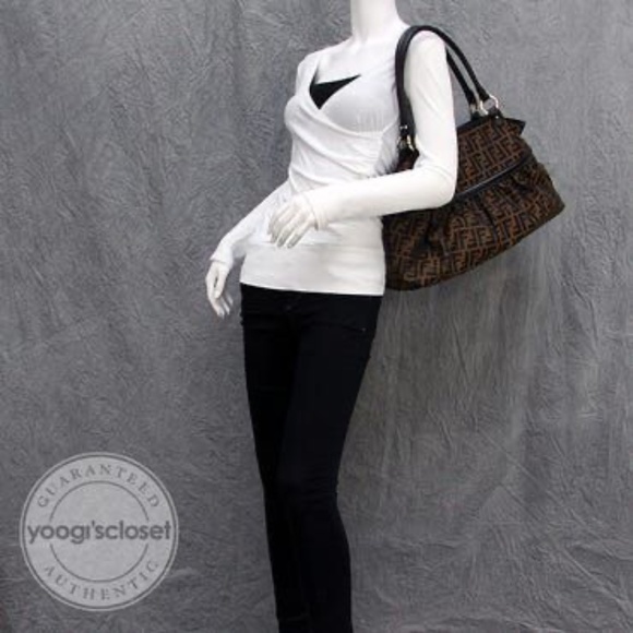 Authentic FENDI Tobacco Zucca Print Chef Large Tote Bag Brown - Picture 3 of 13